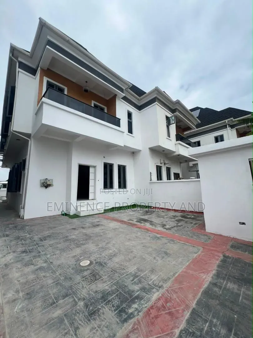 4bdrm Duplex in Lekki Expressway for rent