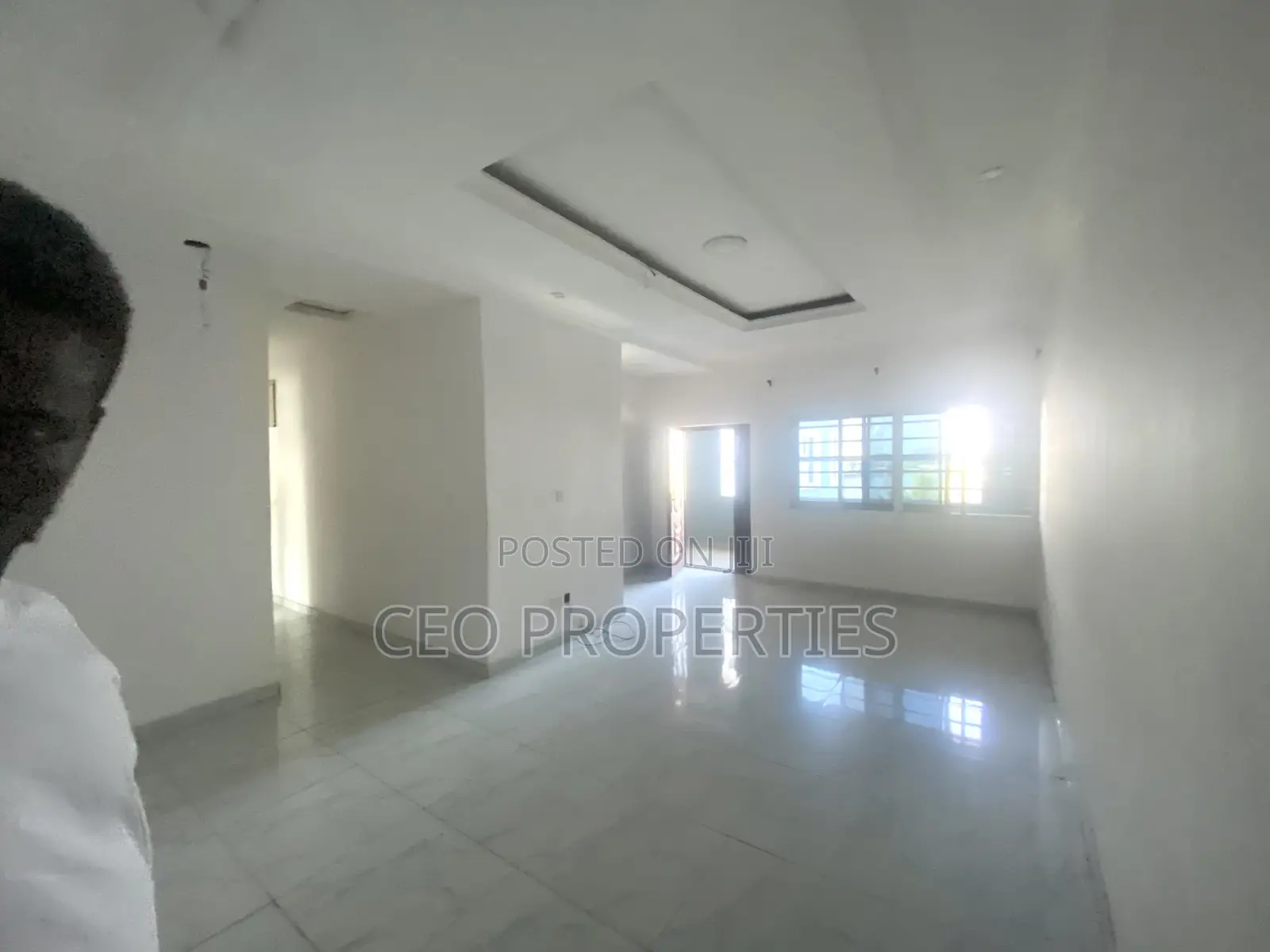 3bdrm Block of Flats in Oral Estate, Chevron for rent