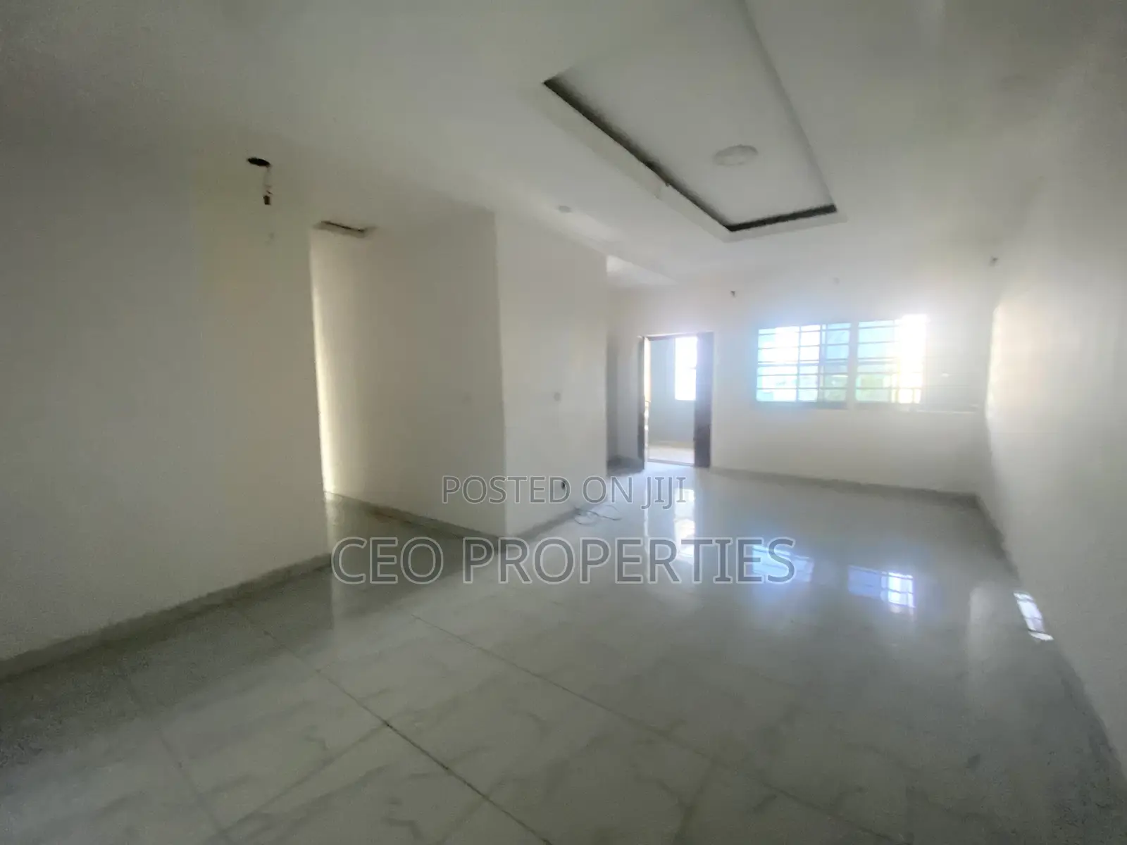 3bdrm Block of Flats in Oral Estate, Chevron for rent