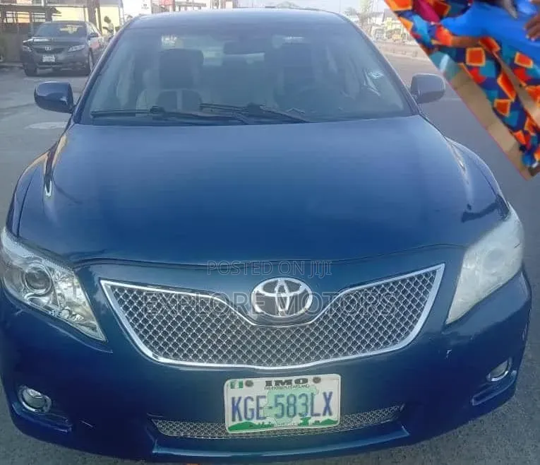 Toyota Camry 2008 Blue