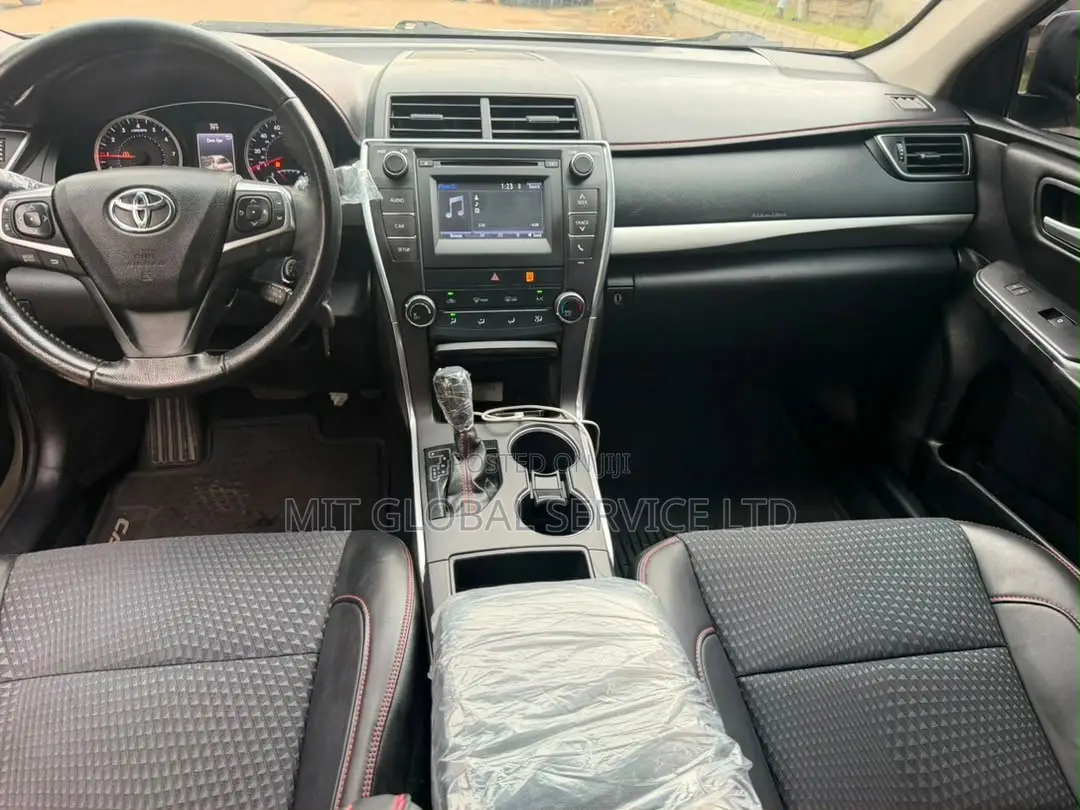 Toyota Camry 2015 White