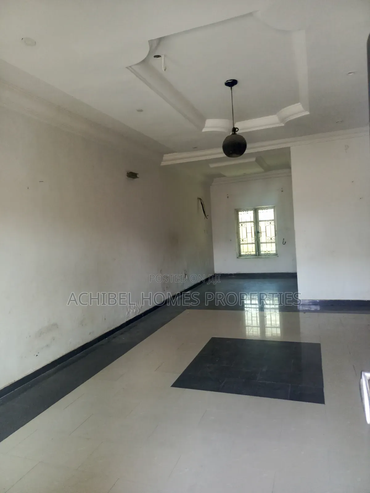 2bdrm Apartment in Near Abraham, Lekki Phase 2 for rent
