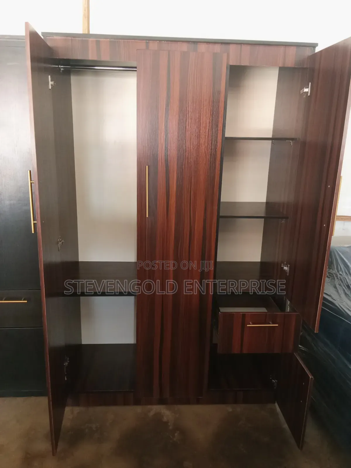 Modern Brown Wardrobe | Spacious Storage & Gold Handles