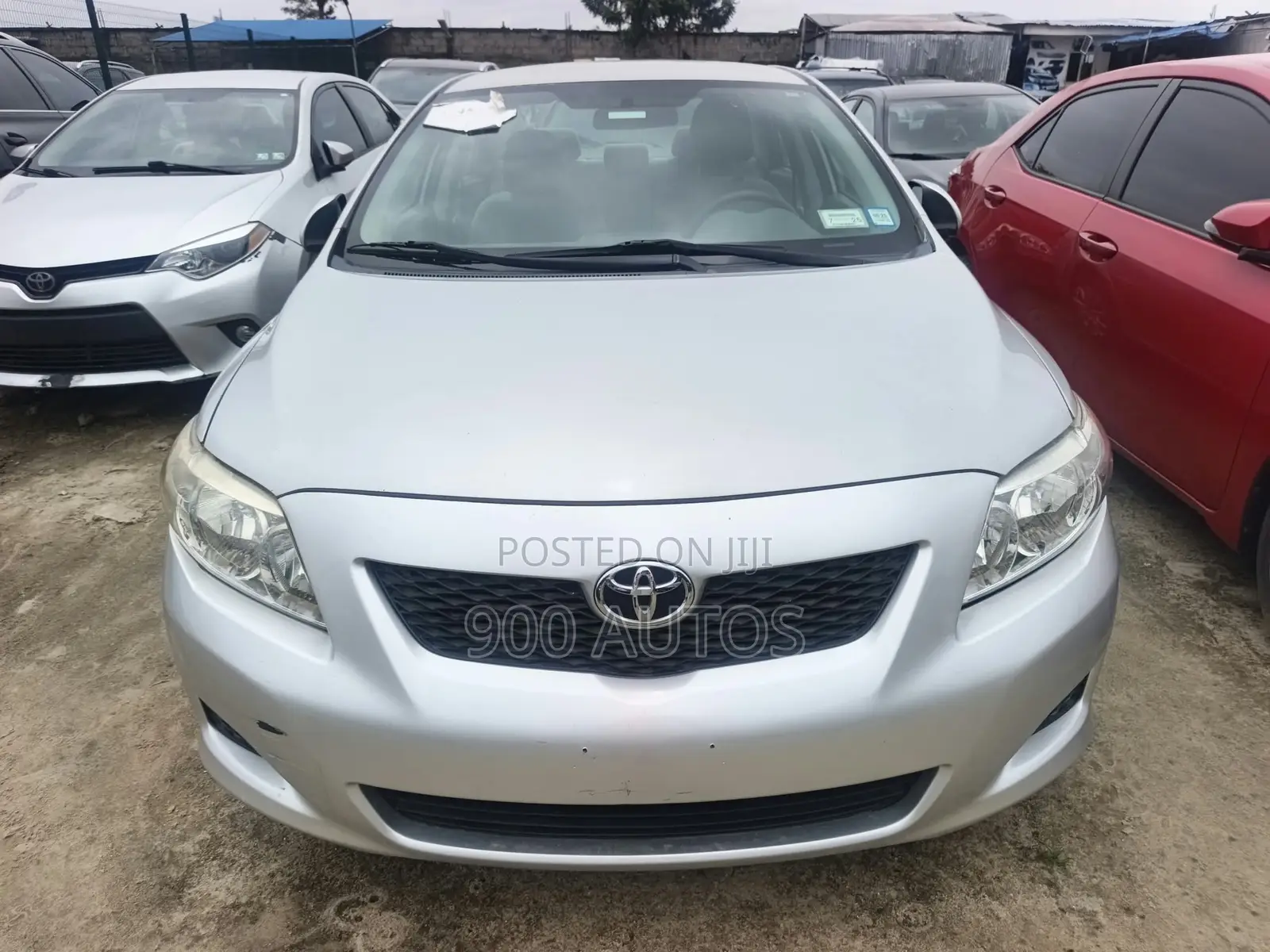 Toyota Corolla 2010 Silver