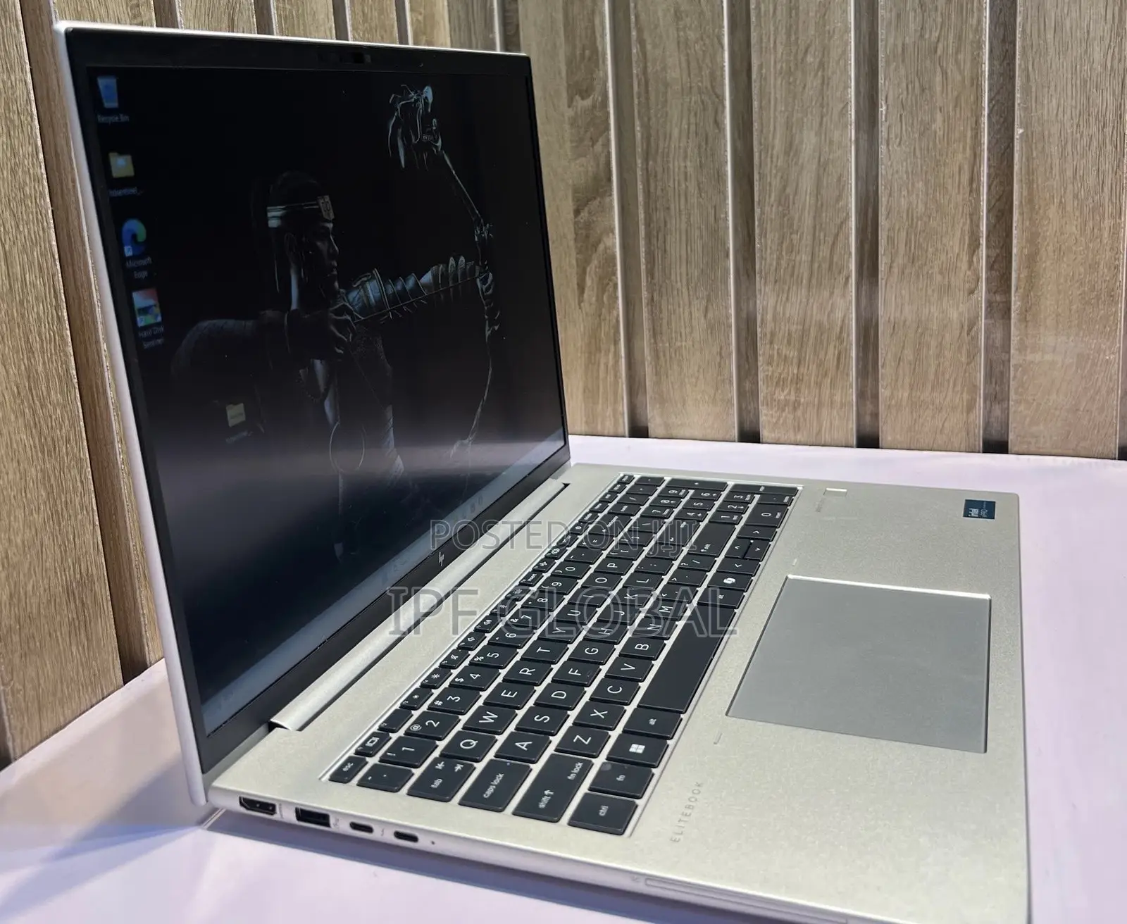 Laptop HP EliteBook 860 G10 16GB Intel Core Ultra 7 SSD 512GB