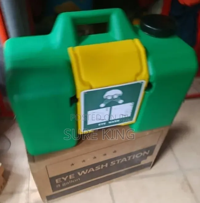 Portable Eye Wash Station 8 Gallon (Brand New)