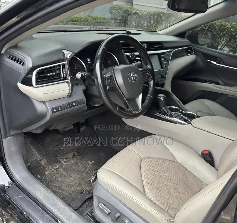 Toyota Camry 2018 Black
