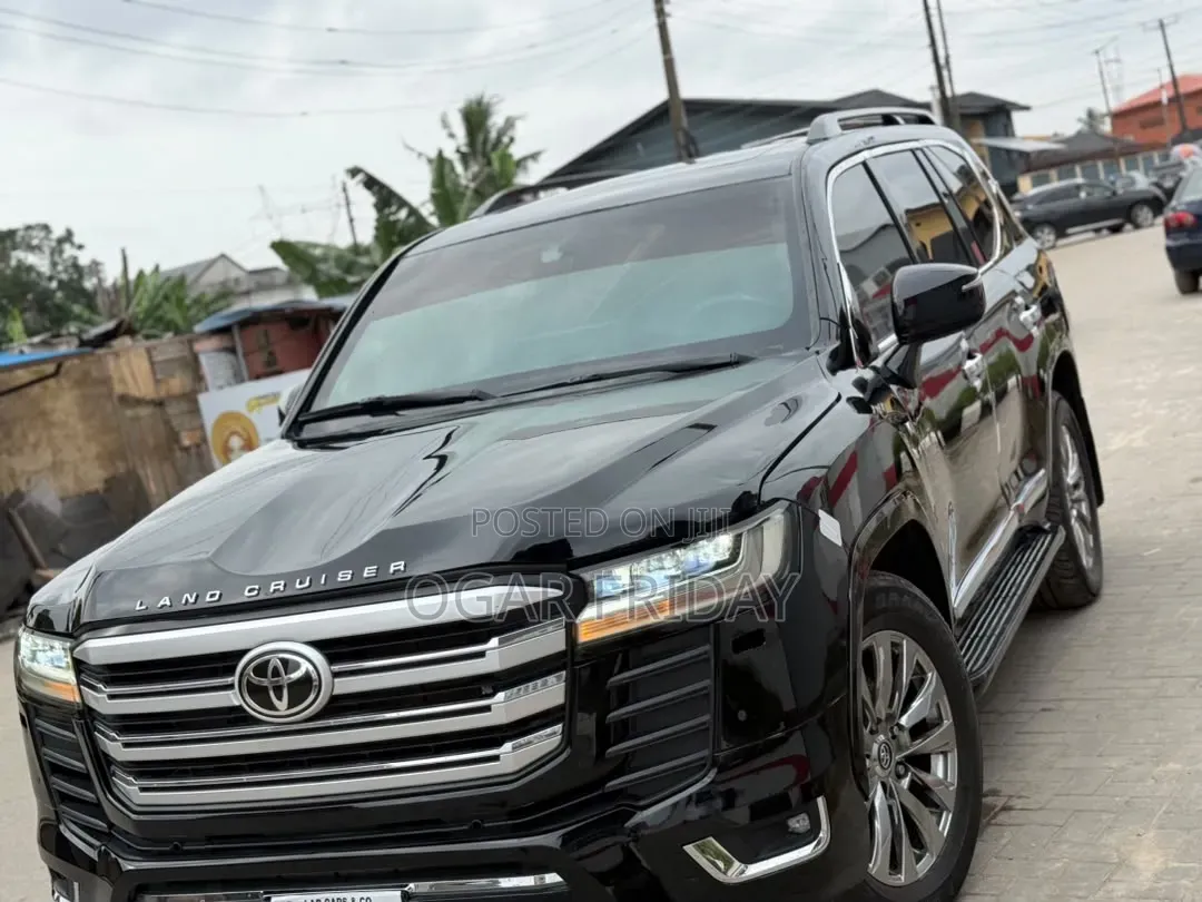 Toyota Land Cruiser 4.0 V6 GX-R 2012 Black