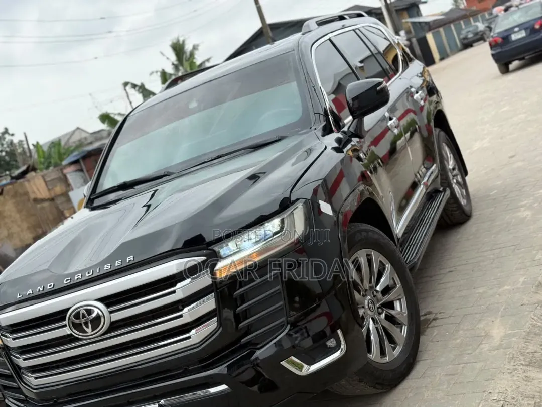 Toyota Land Cruiser 4.0 V6 GX-R 2012 Black