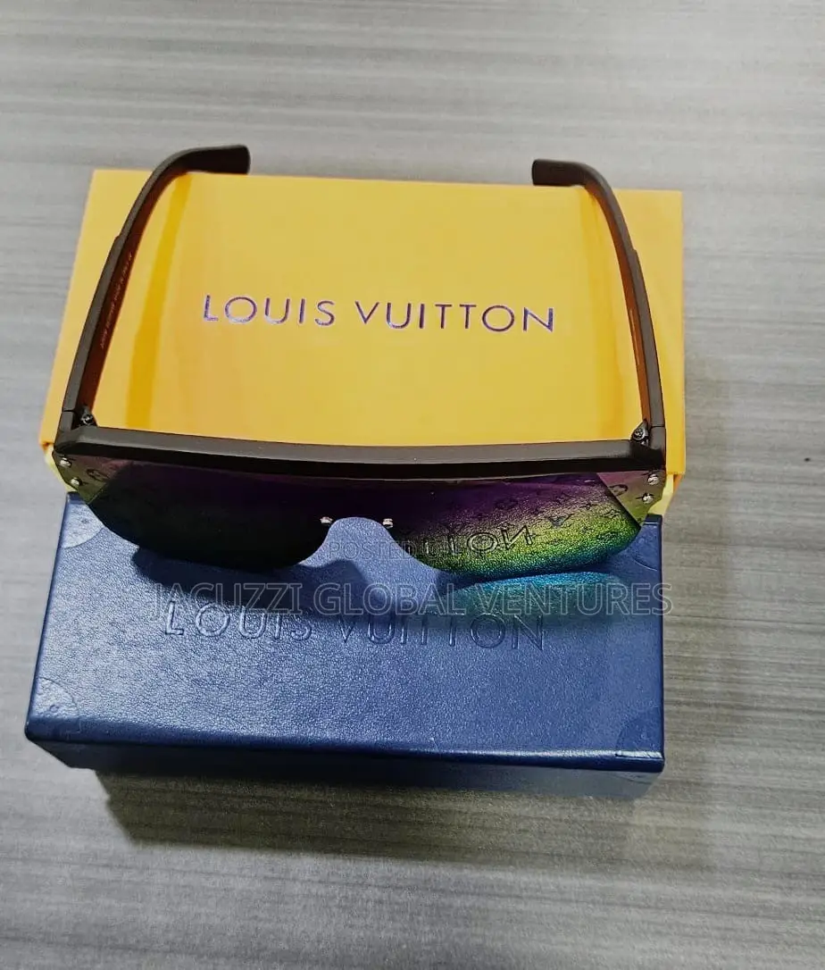 Louis Vuitton - Style Fashion Sunglasses