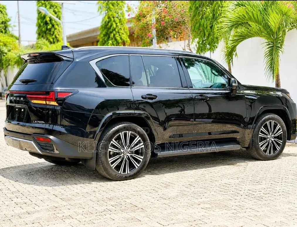 New Lexus LX 700h 2025 Black