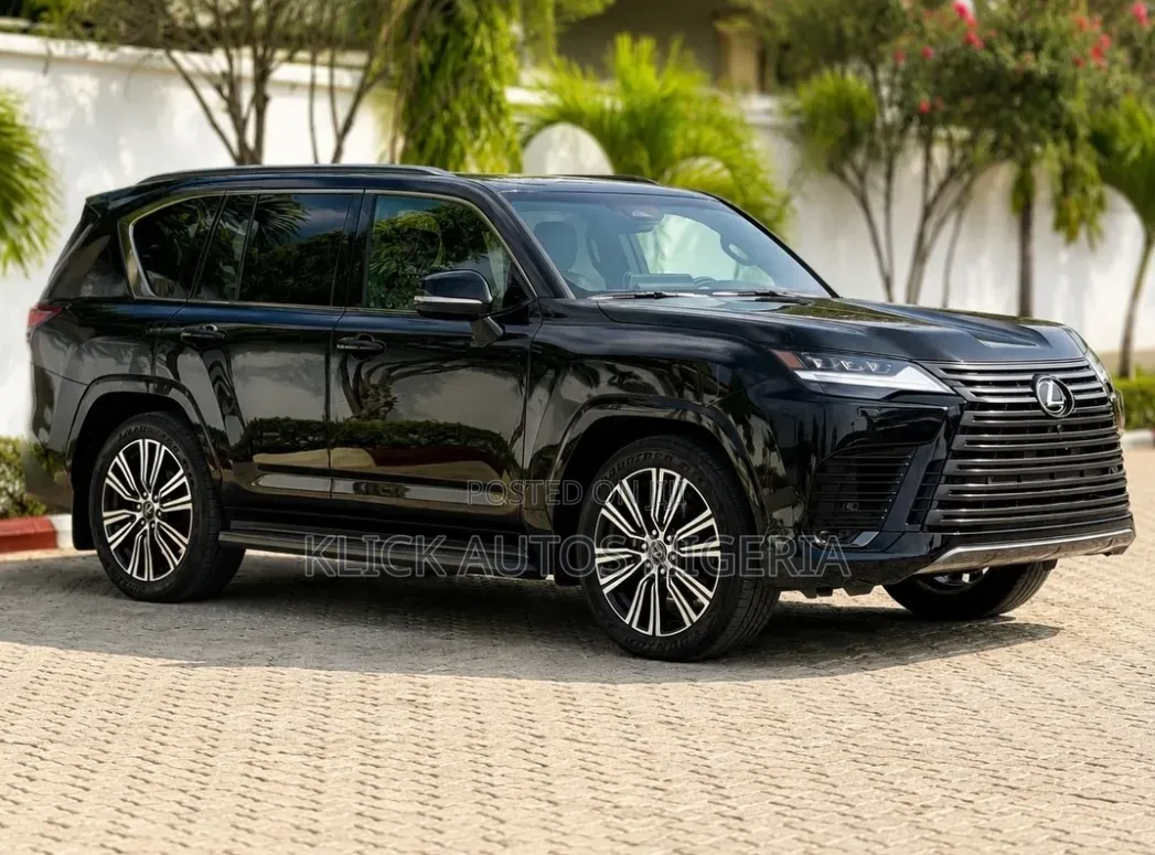 New Lexus LX 700h 2025 Black