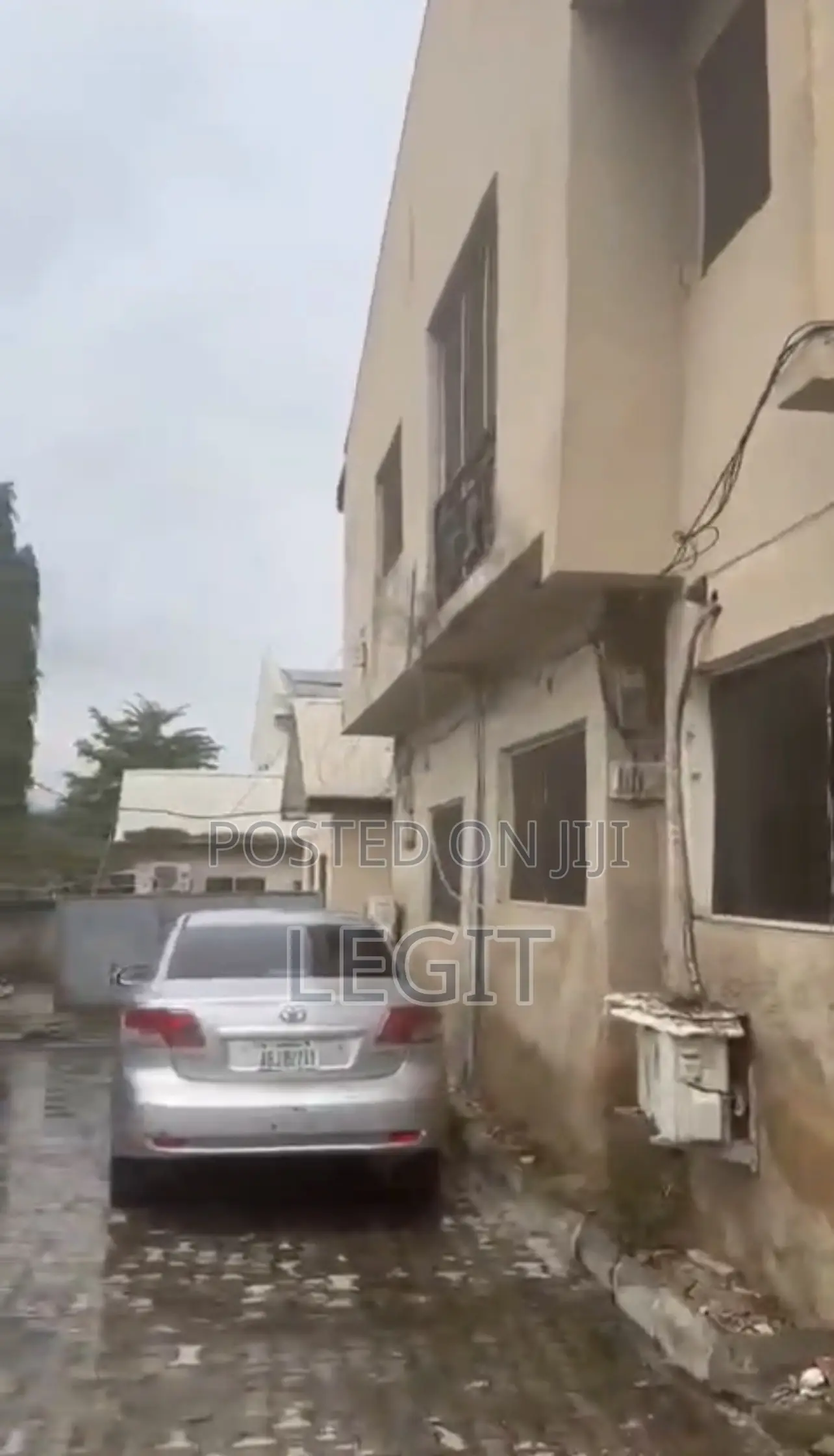 5bdrm Duplex in Gwarinpa for sale