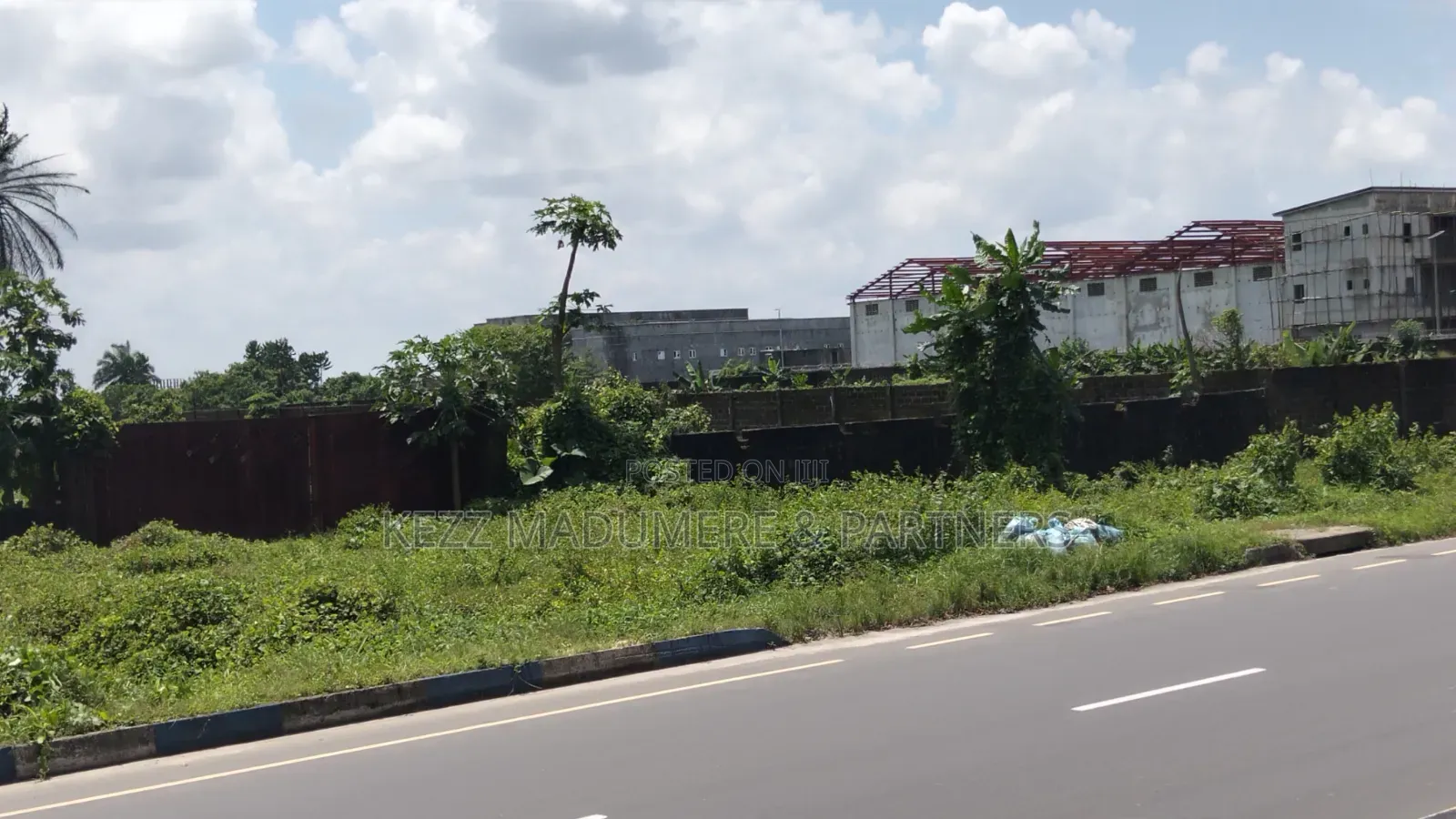 For Sale : 10 Plots at Obirikwere Opm New Airport Road Ph
