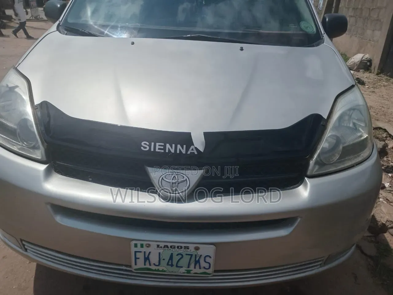Toyota Sienna 2005 Silver