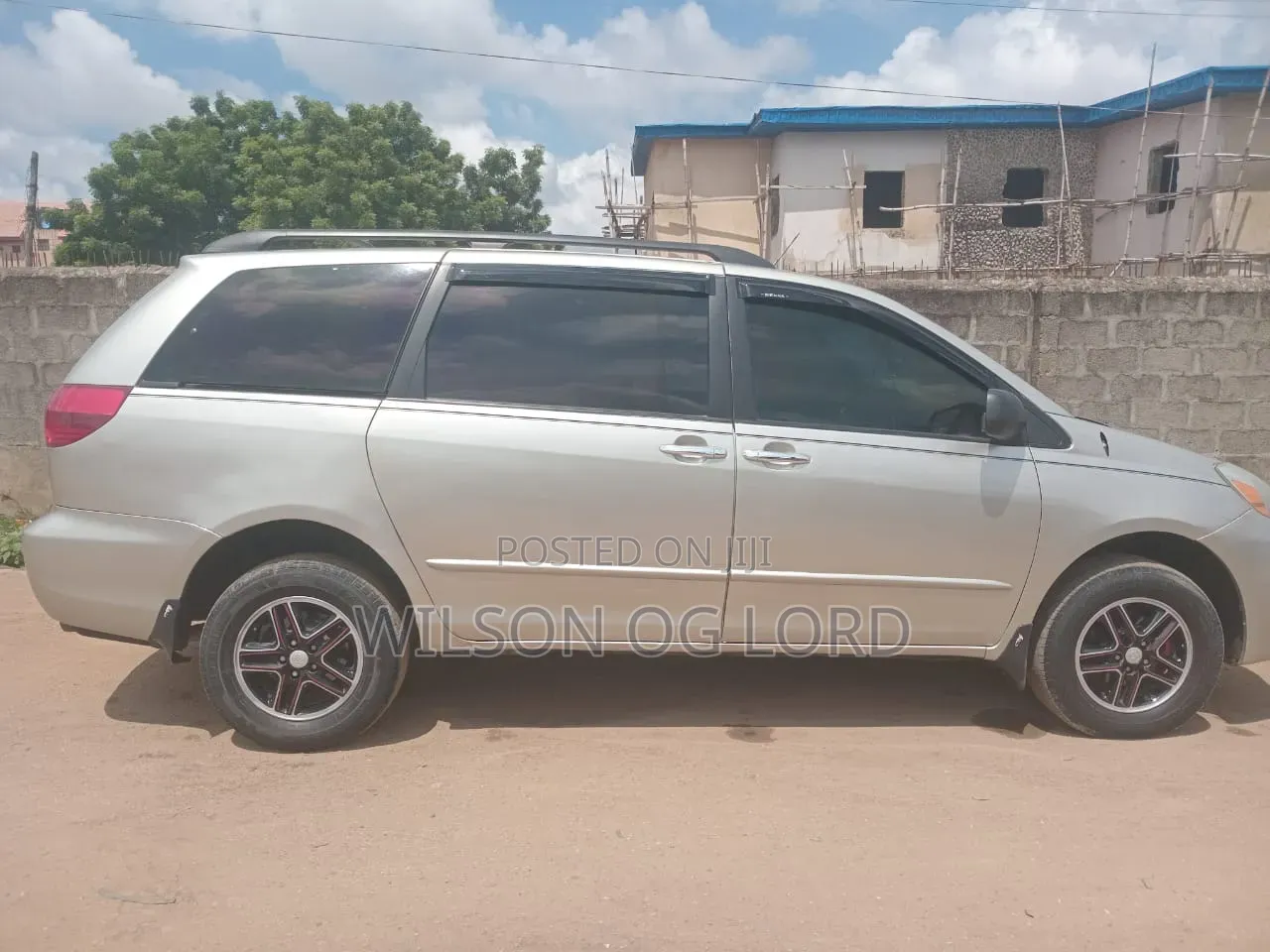 Toyota Sienna 2005 Silver