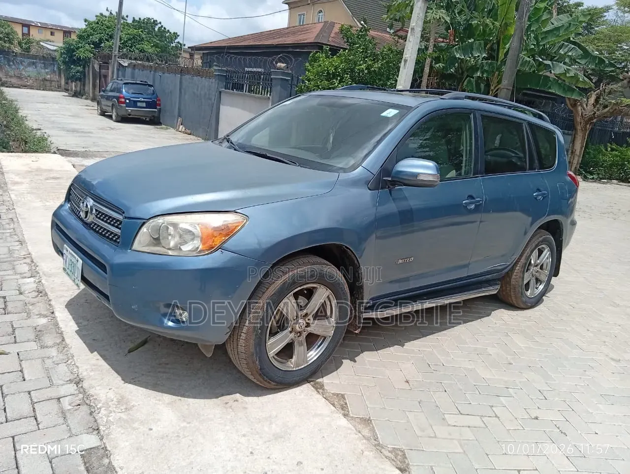 Toyota RAV4 2007 Blue