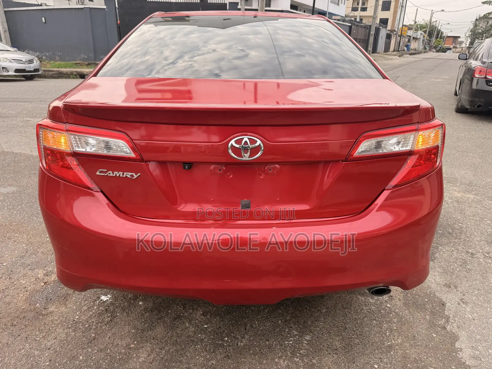 Toyota Camry SE 4dr Sedan (2.5L 4cyl 6A) 2012 Red