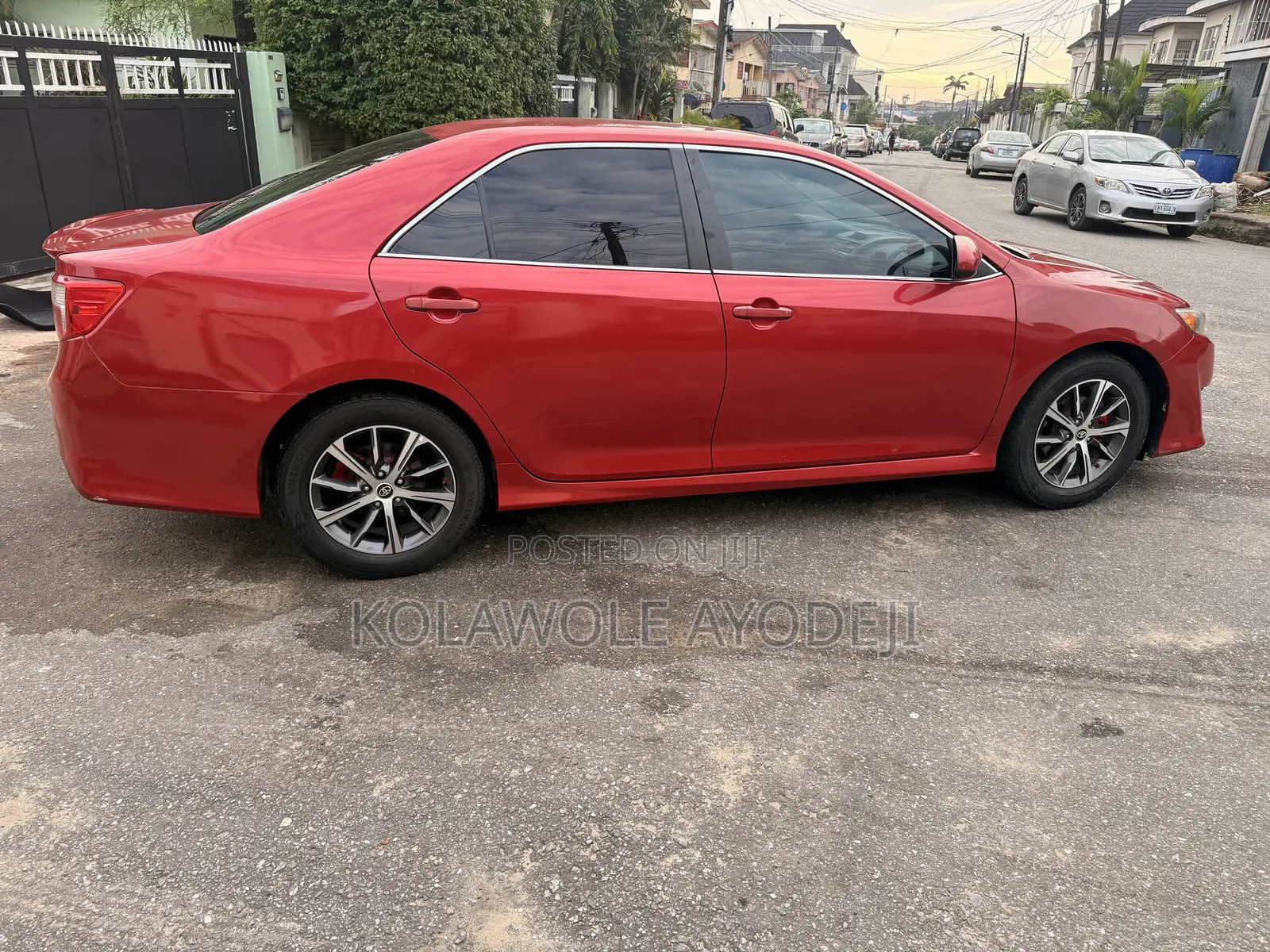 Toyota Camry SE 4dr Sedan (2.5L 4cyl 6A) 2012 Red