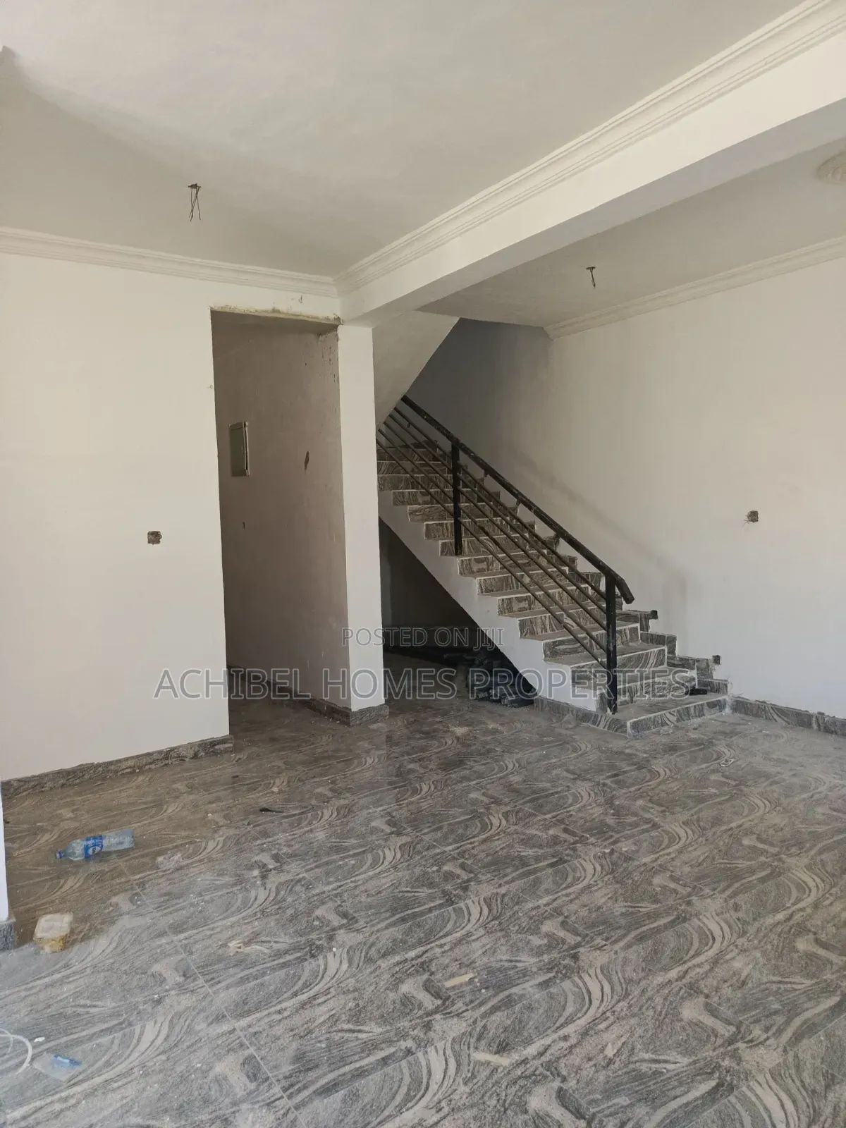 3bdrm Duplex in Near Abraham, Lekki Phase 2 for rent