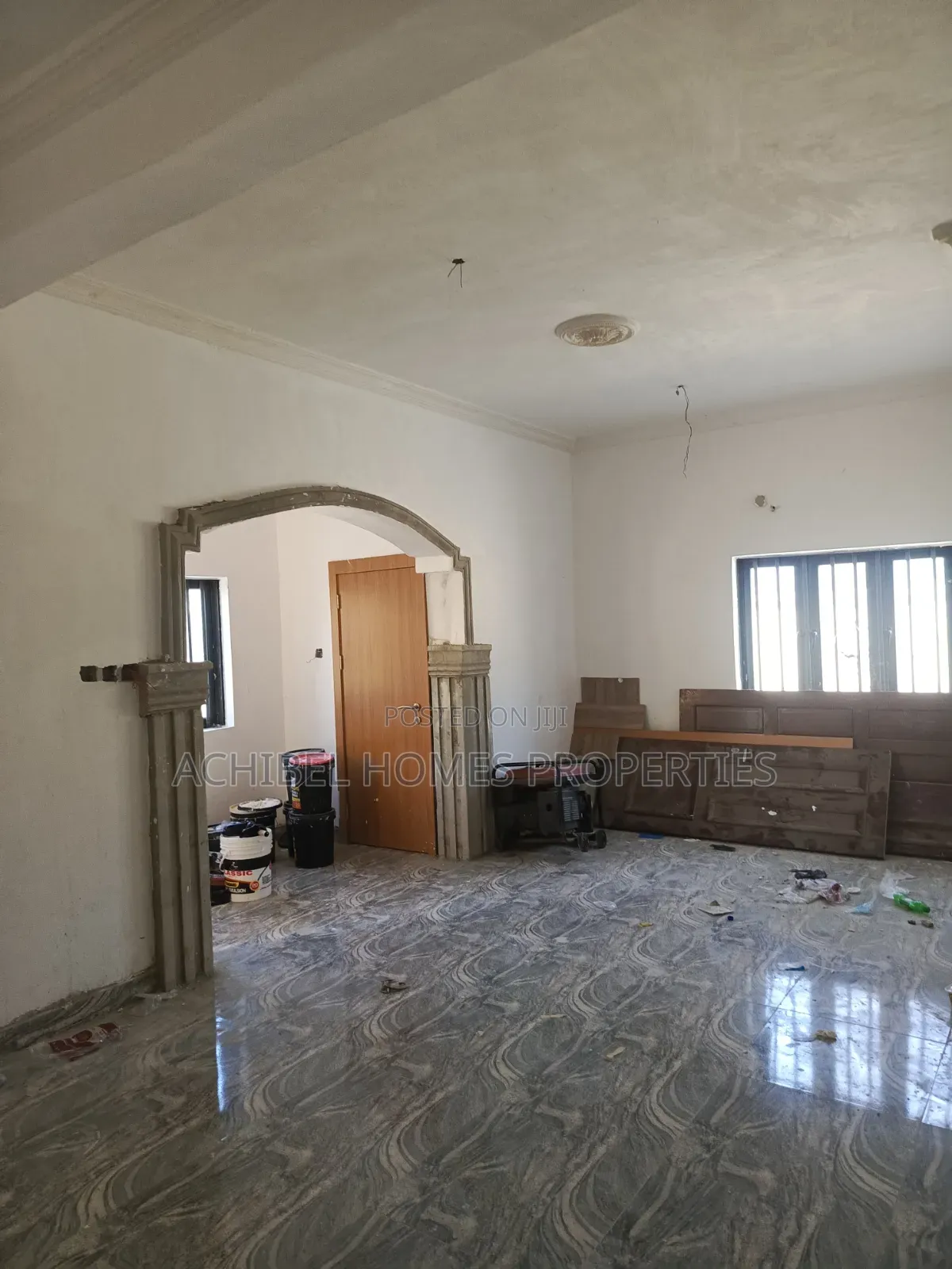 3bdrm Duplex in Near Abraham, Lekki Phase 2 for rent