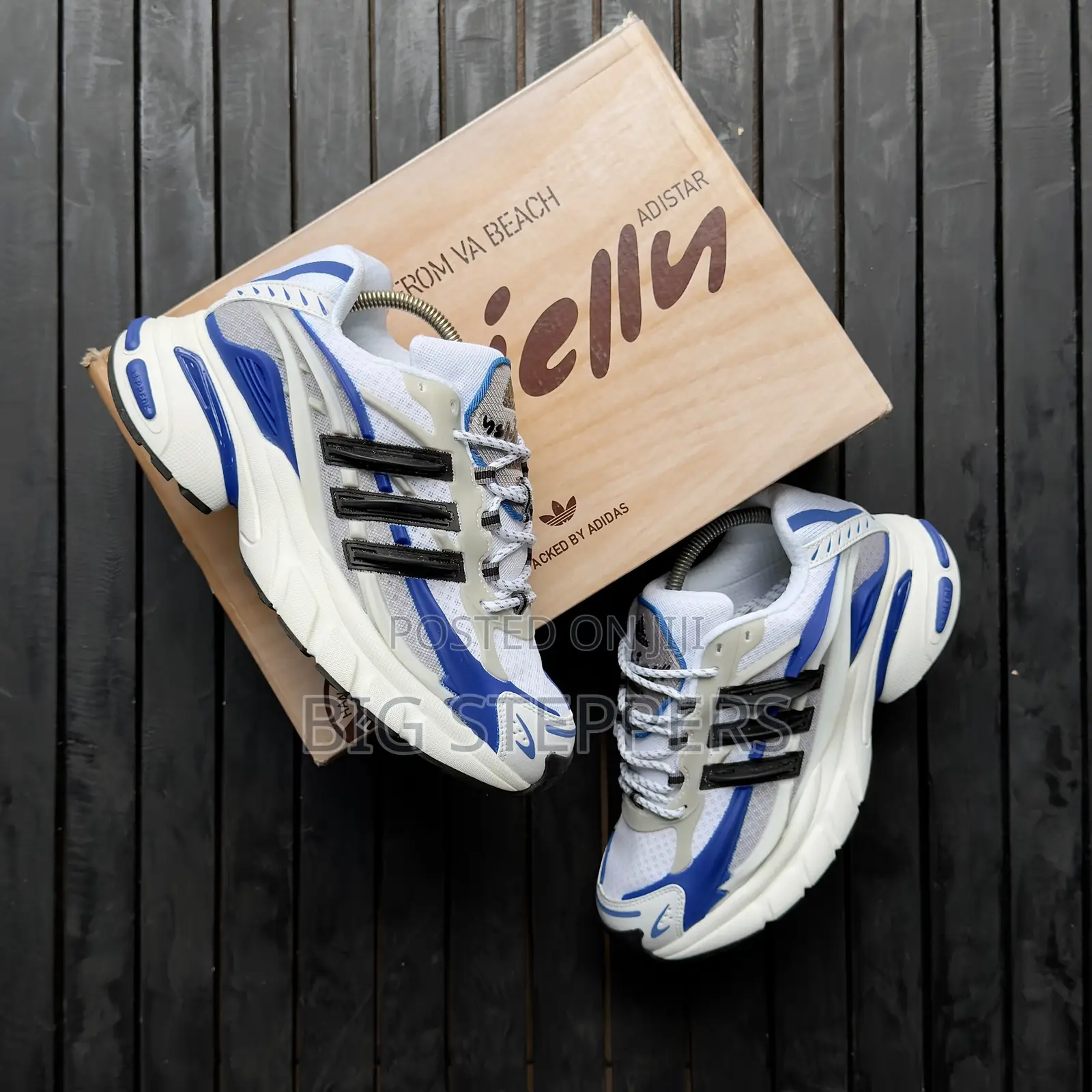 Pharrel Williams X Adidas Adistar Jellyfish Sneakers