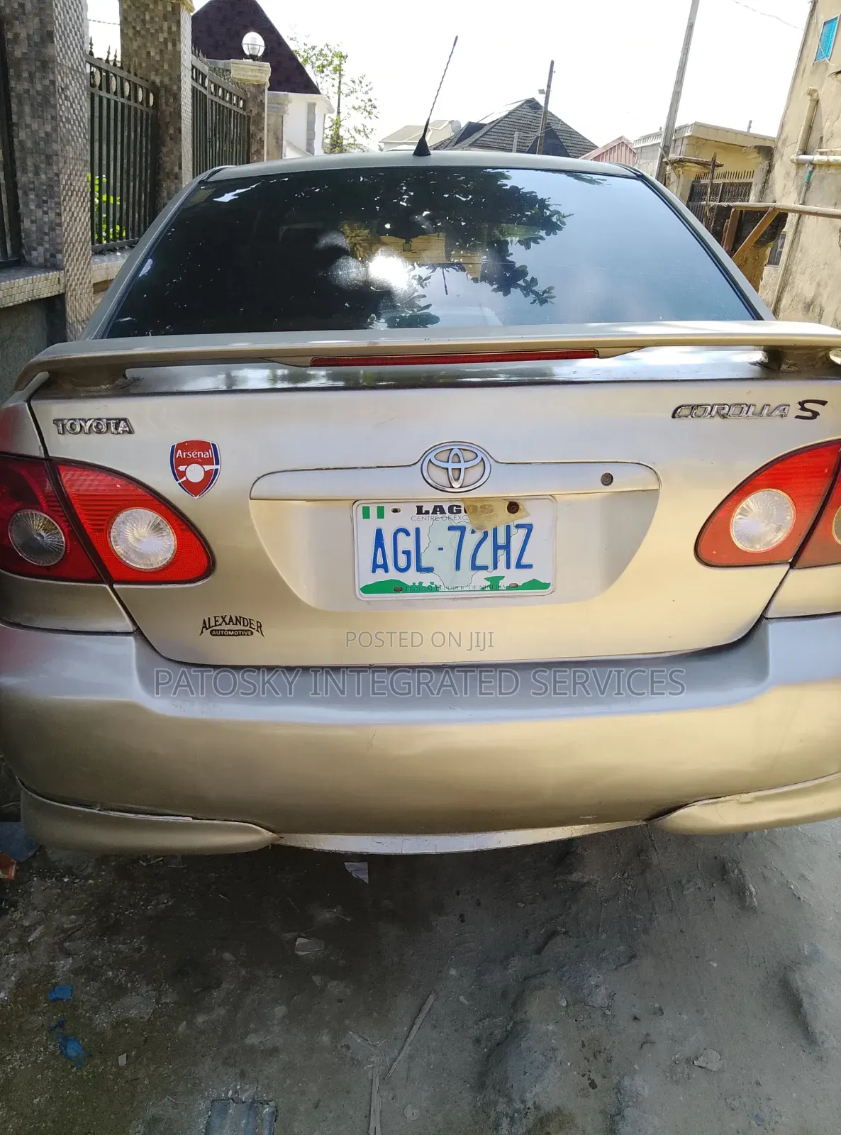 Toyota Corolla 2006 Gold