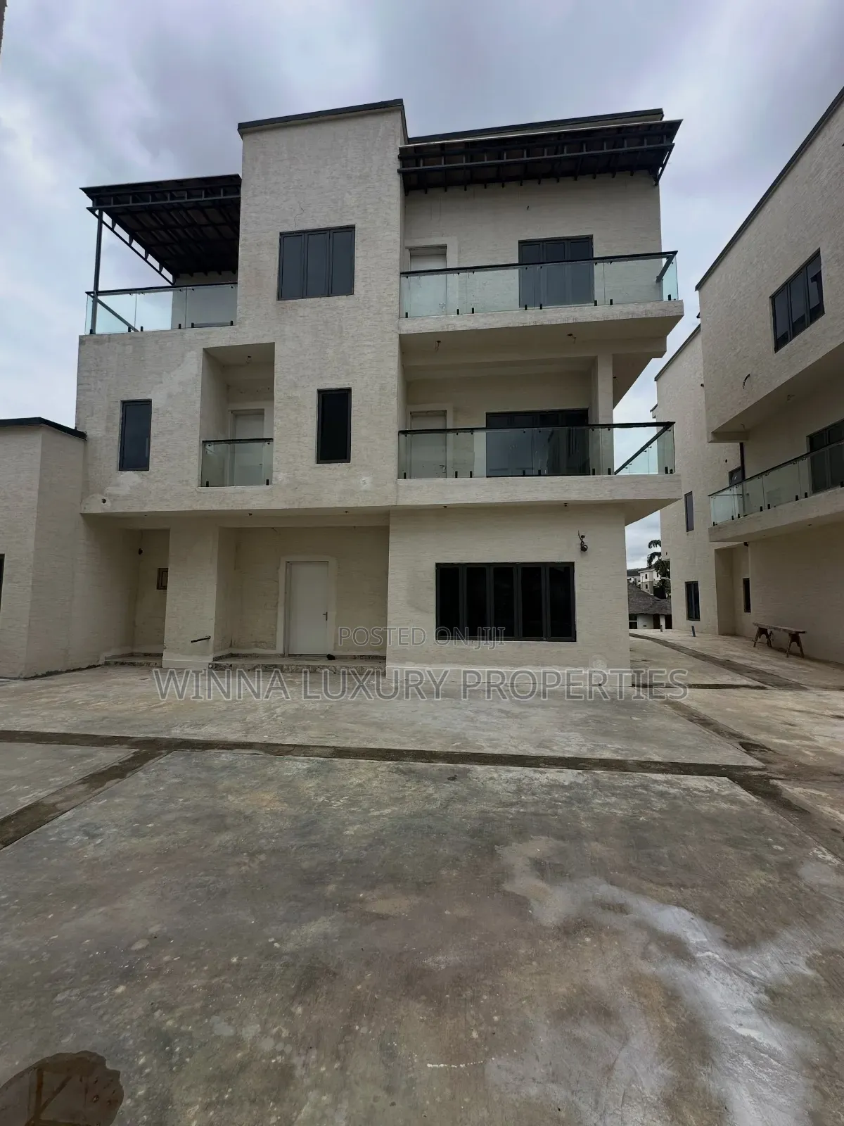 5bdrm Duplex in Katampe Extension for sale