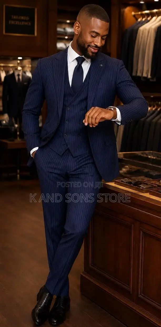 Daloy Dino Pinstripe Double-Breasted Suit