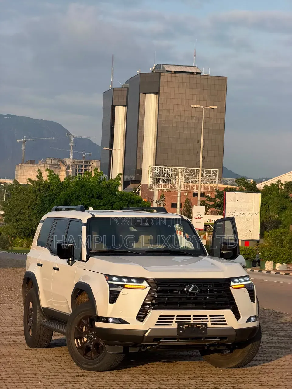 Lexus GX 2025 White