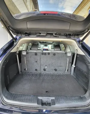 Toyota Highlander Platinum 2021 Blue