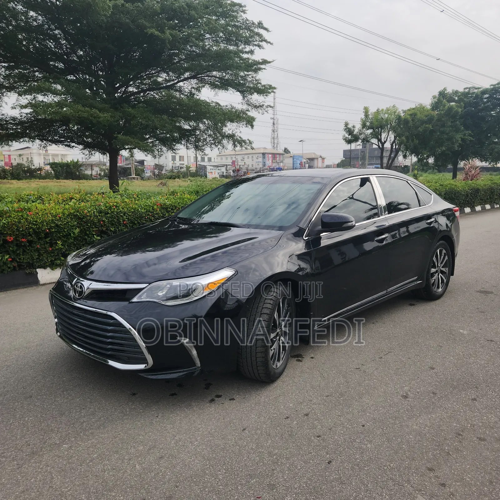 Toyota Avalon Limited 4dr Sedan (3.5L 6cyl 6A) 2014 Black