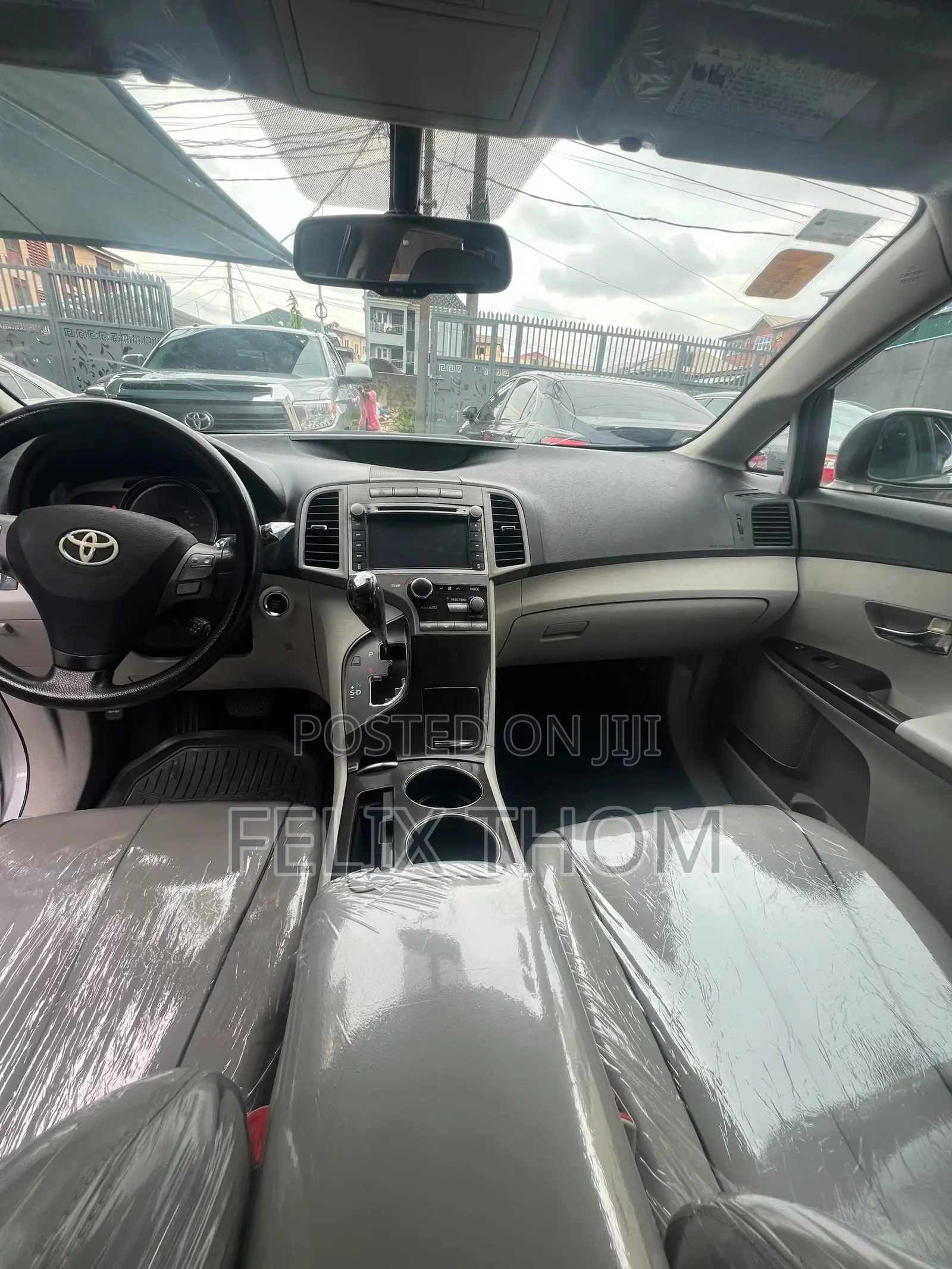 Toyota Venza V6 2010 Silver