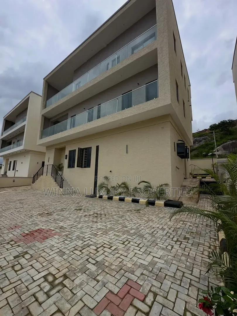 5bdrm Duplex in Katampe Extension for sale