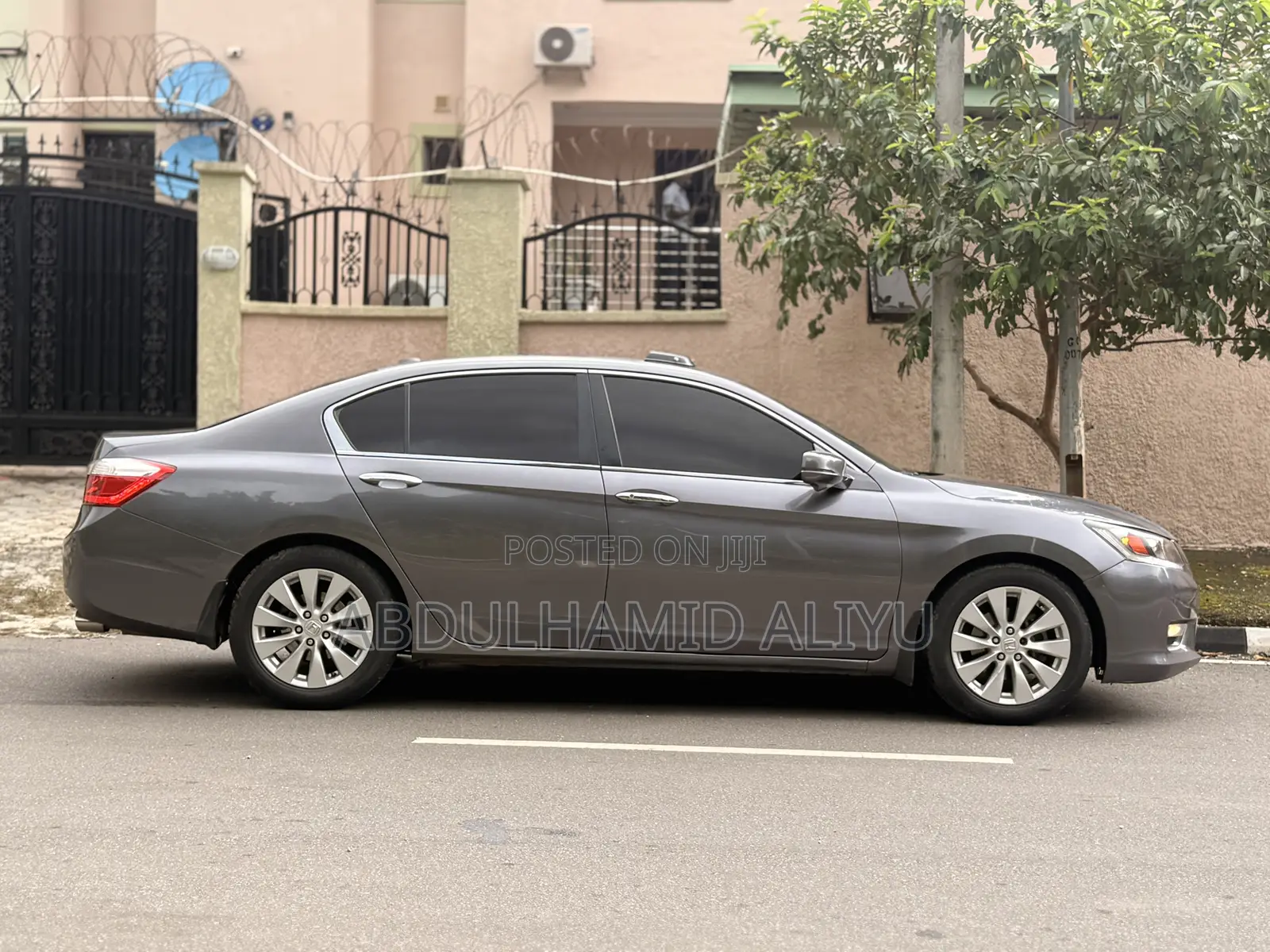 Honda Accord EX-L 4dr Sedan FWD (2.4L 4cyl 2A) 2013 Gray