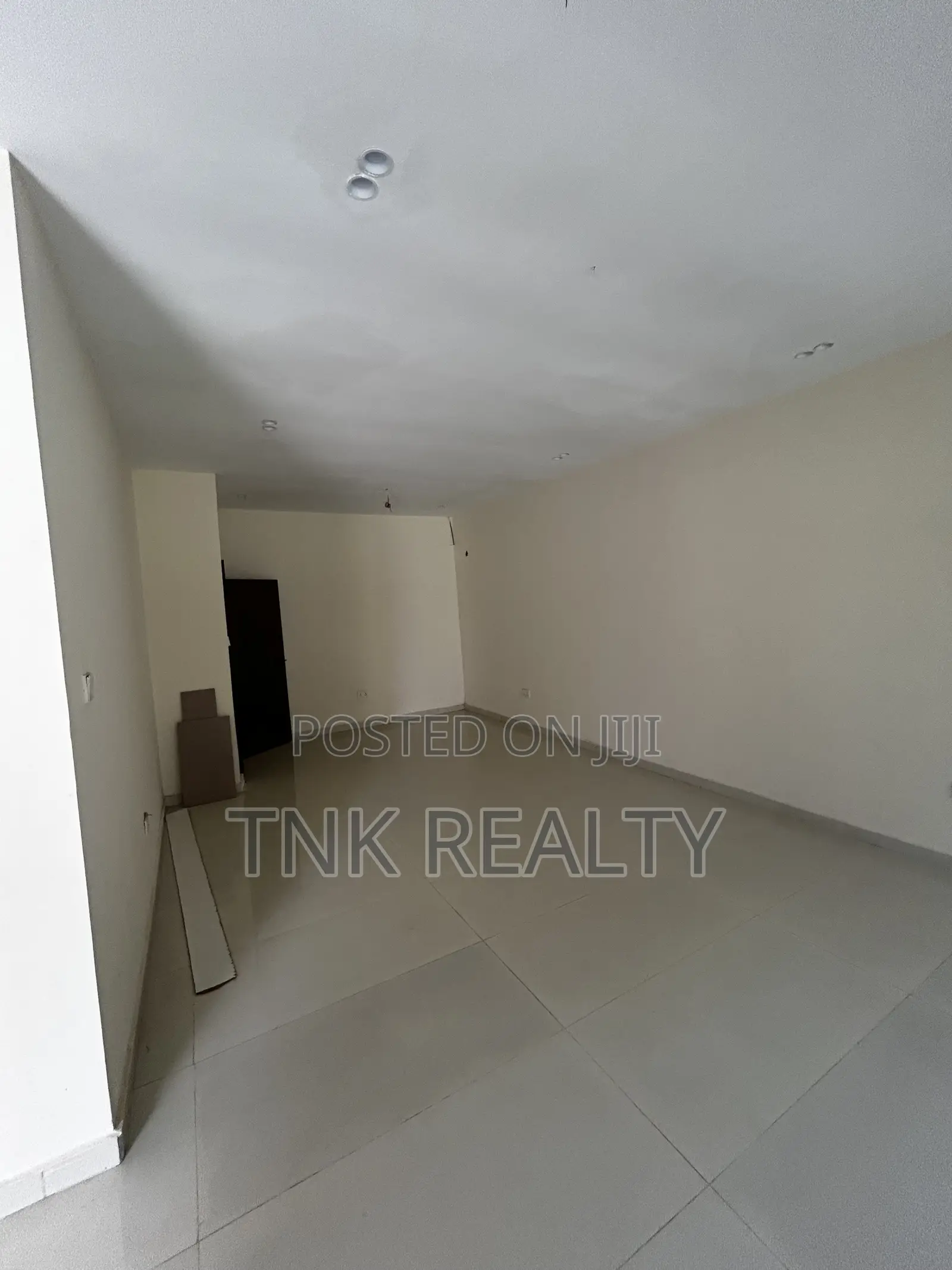 4bdrm Townhouse/Terrace in Jahi for sale