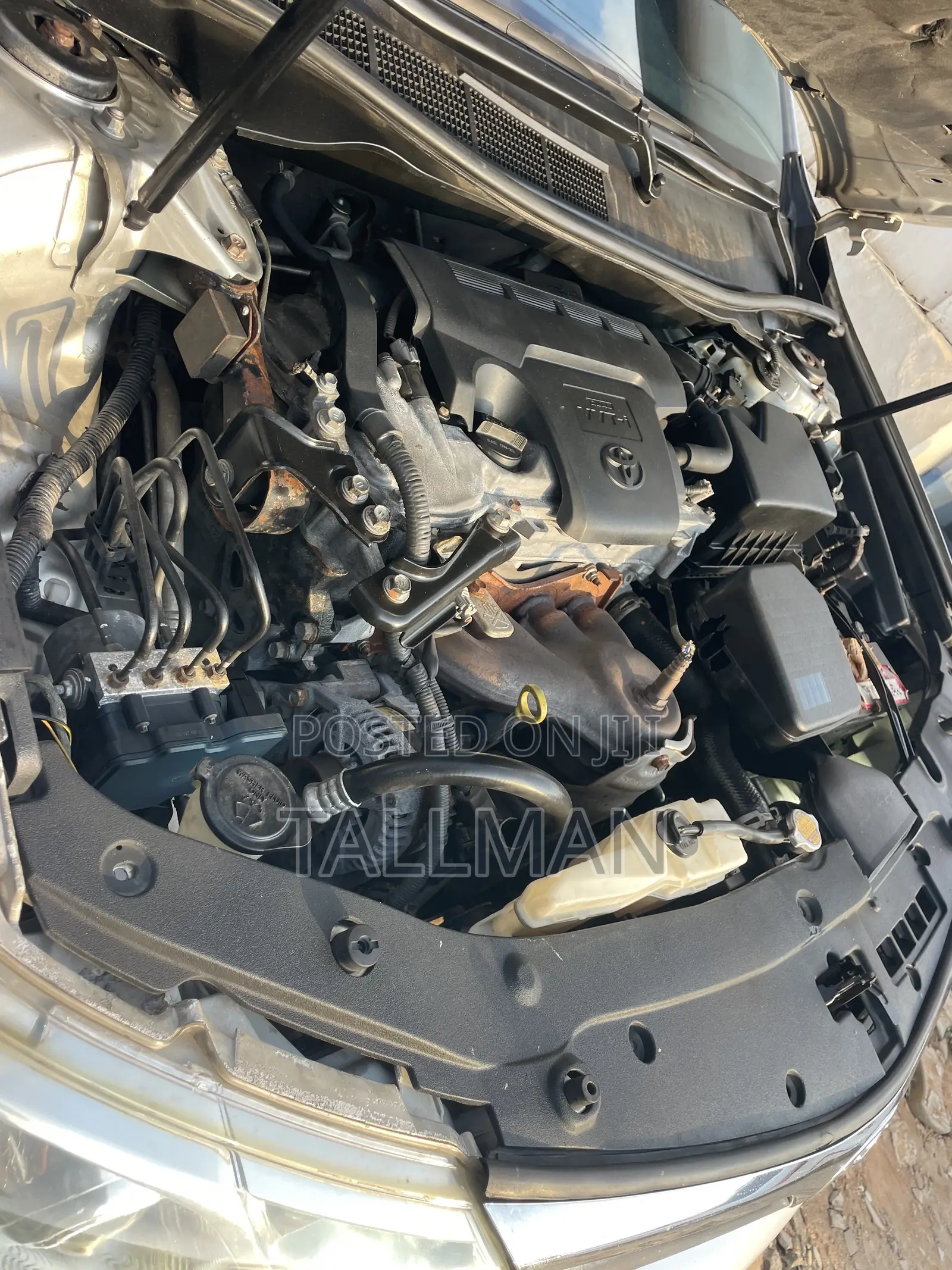 Toyota Camry SE 4dr Sedan (2.5L 4cyl 6A) 2013 Silver