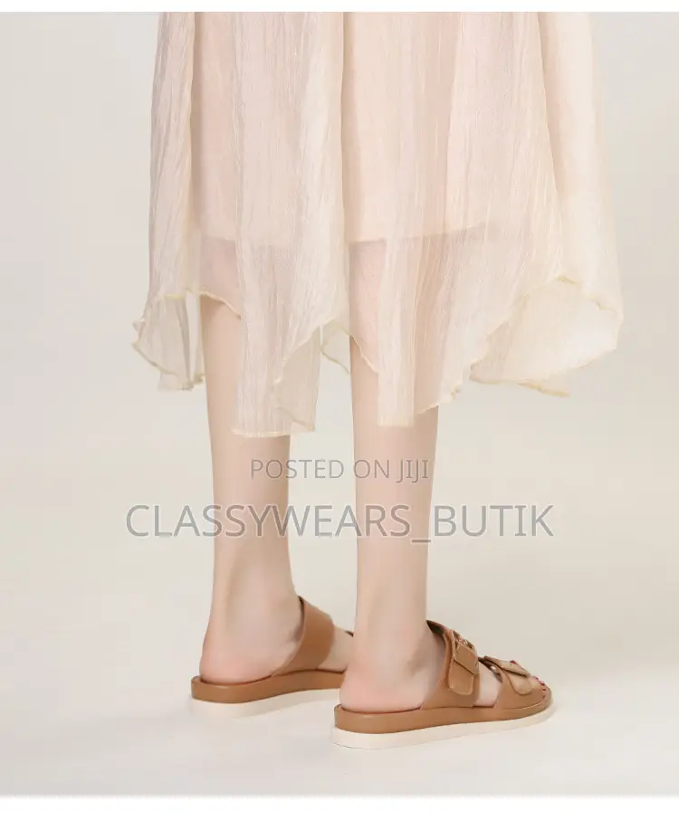Comfortable Brown Lightweight Sandals