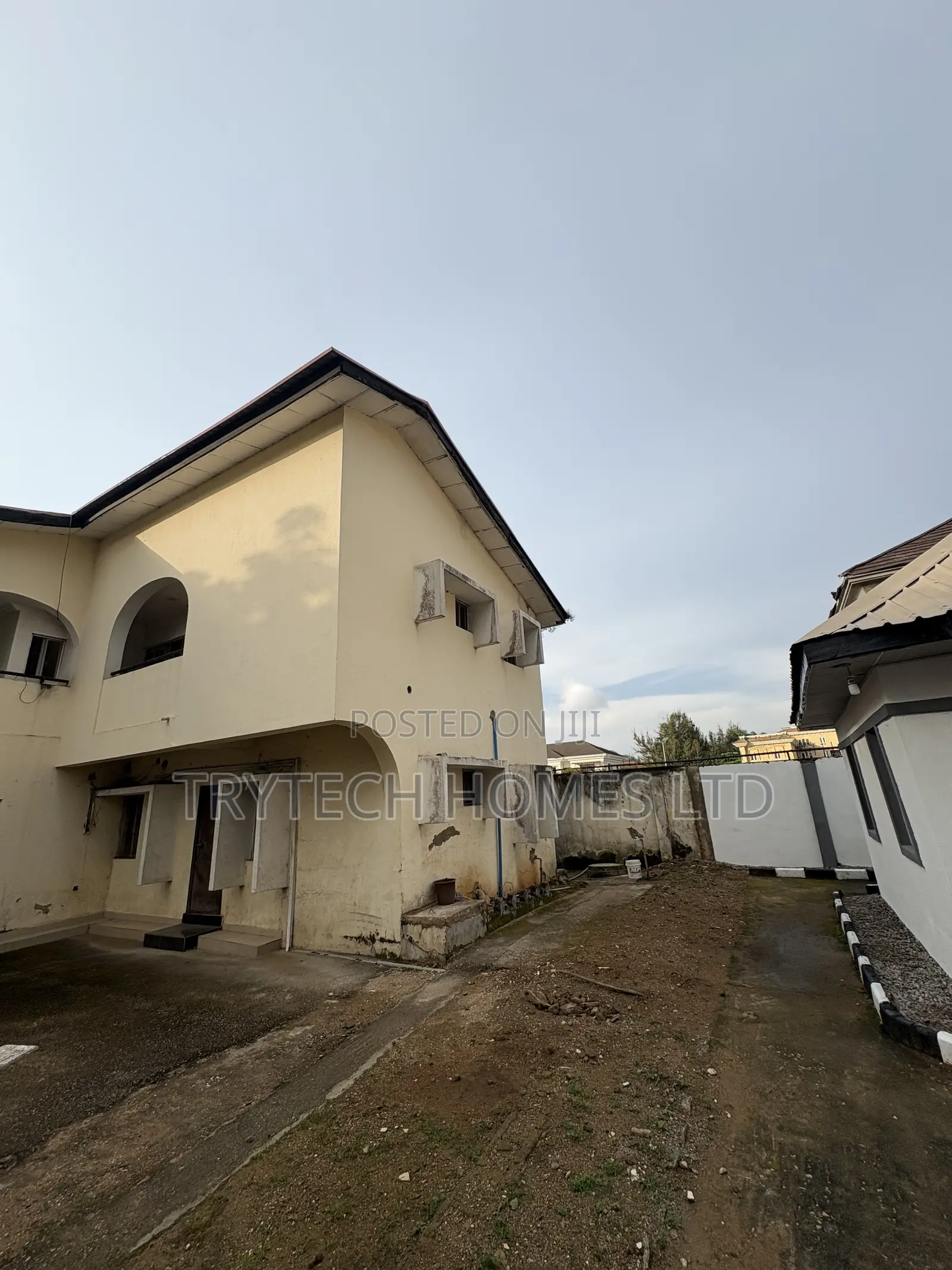 Furnished 5bdrm Duplex in Maitama for sale
