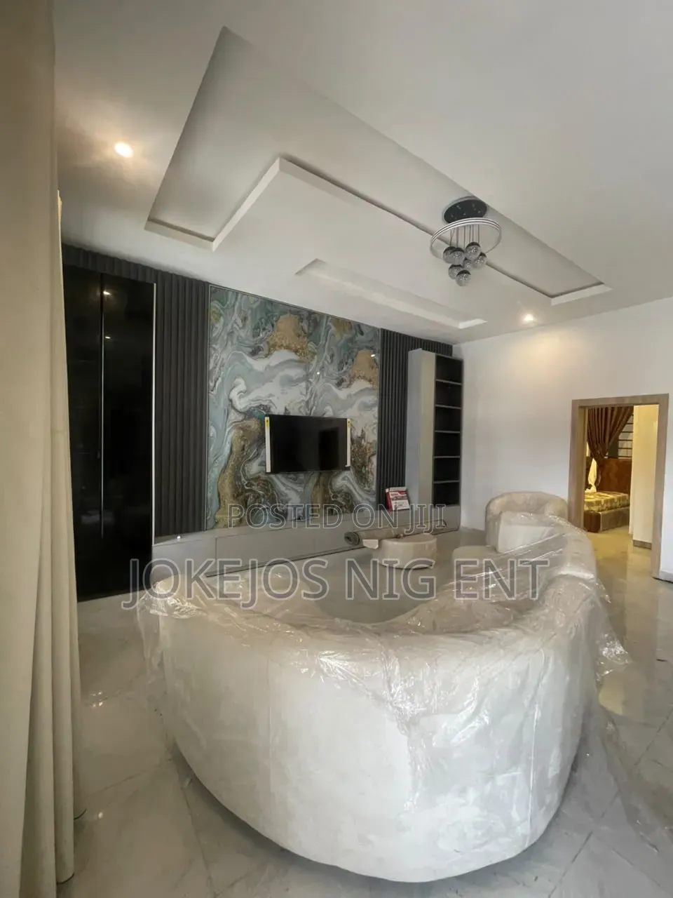 4bdrm Townhouse/Terrace in Lekki Scheme 2 for sale