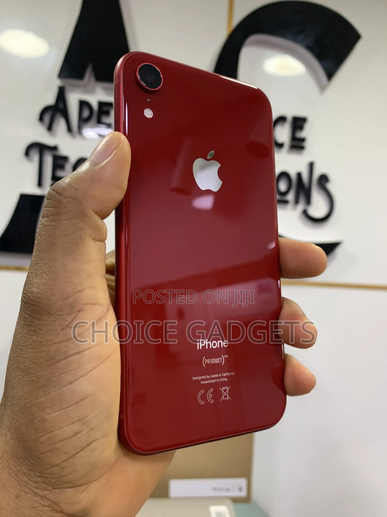 Apple iPhone XR 64 GB Red