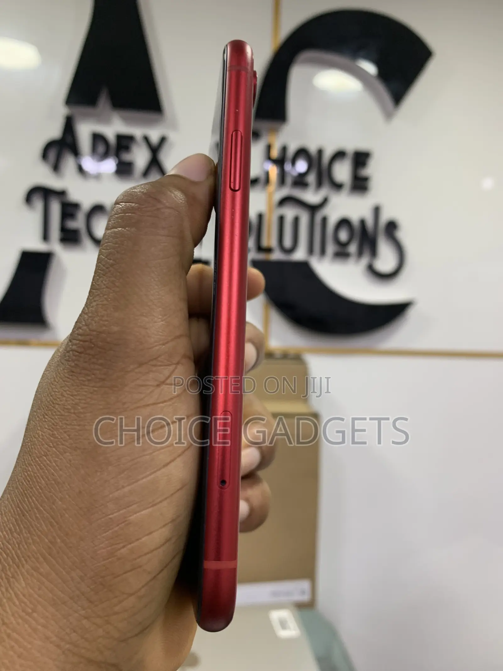 Apple iPhone XR 64 GB Red