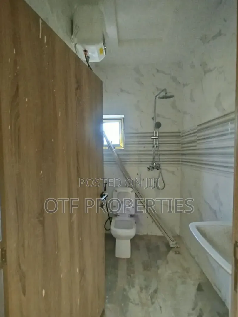4bdrm Duplex in Katampe Main for sale