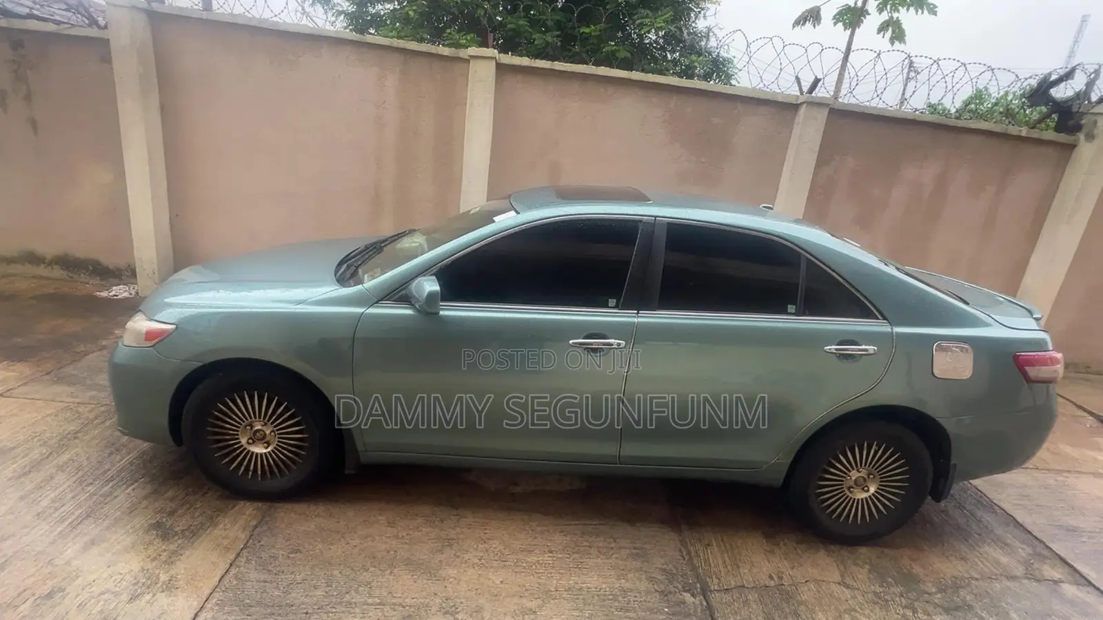 Toyota Camry LE 4dr Sedan (2.5L 4cyl 6AM) 2010 Green