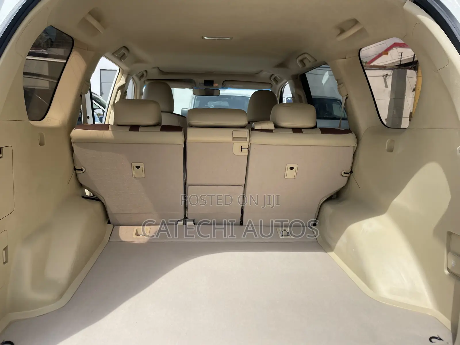 Toyota Land Cruiser Prado 2017 White