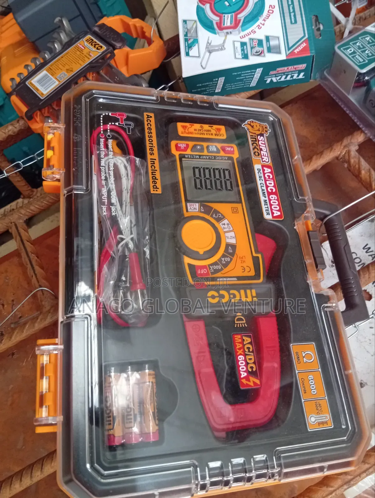 INGCO 600A AC/DC Digital Clamp Meter