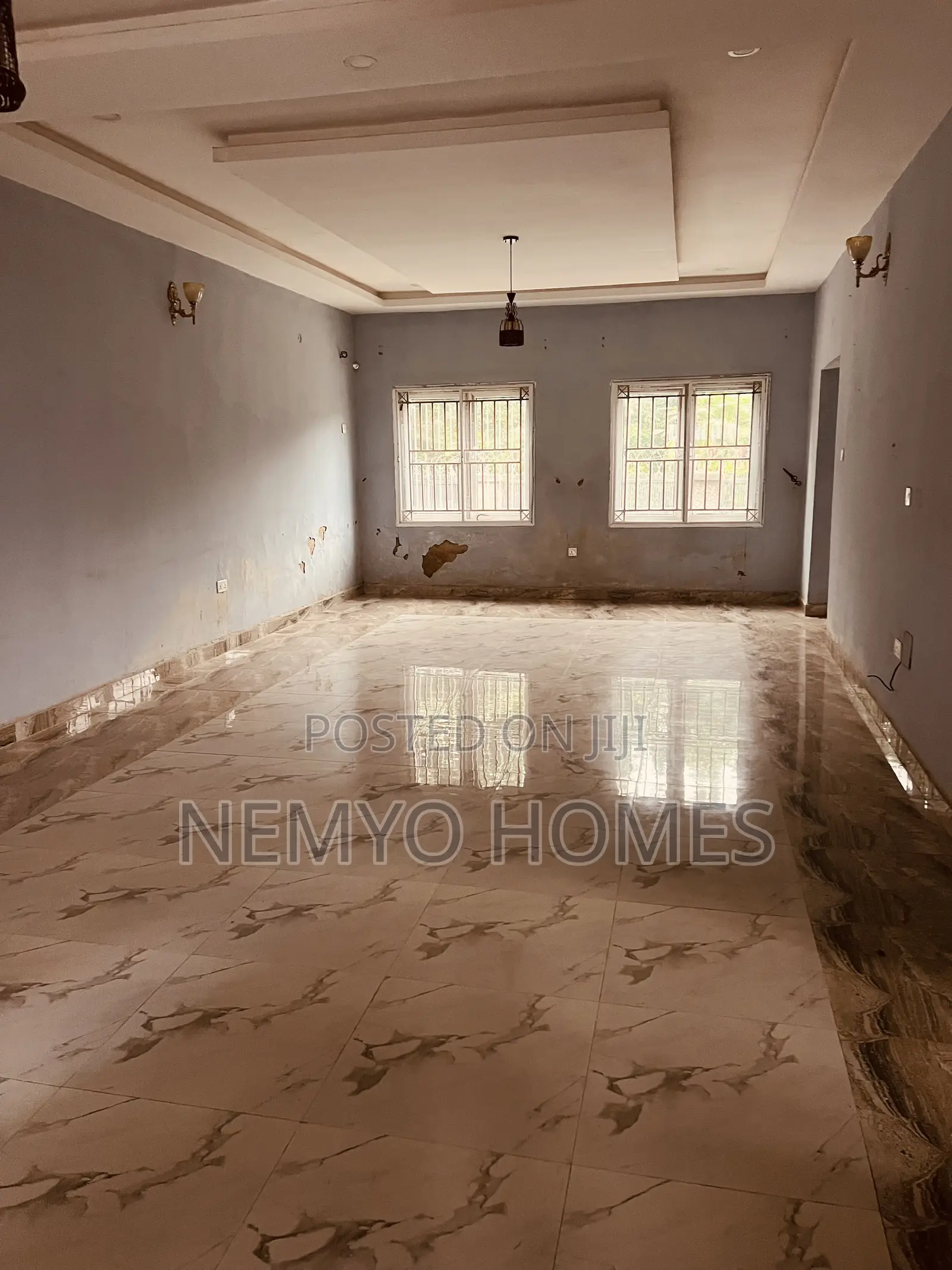 3bdrm Bungalow in Galadimawa for sale