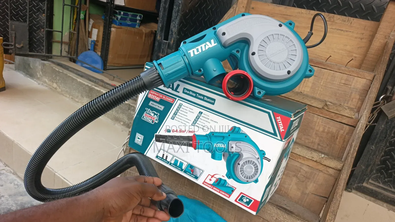 Total 800W Aspirator Blower (Model TB2086 / TB8036