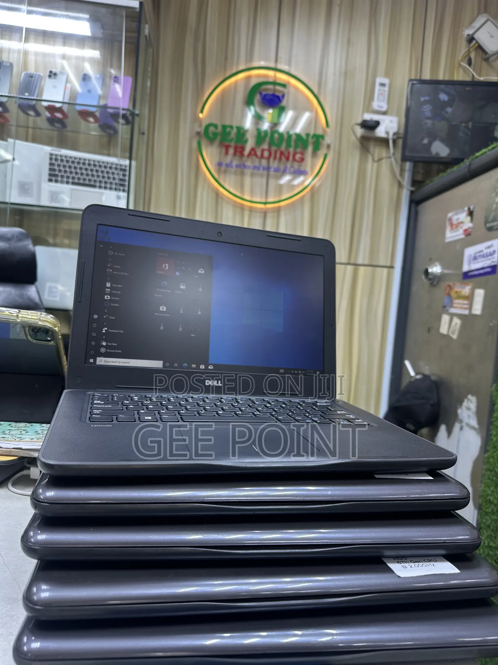 Laptop Dell Latitude 13 3380 8GB Intel Core i3 HDD 500GB