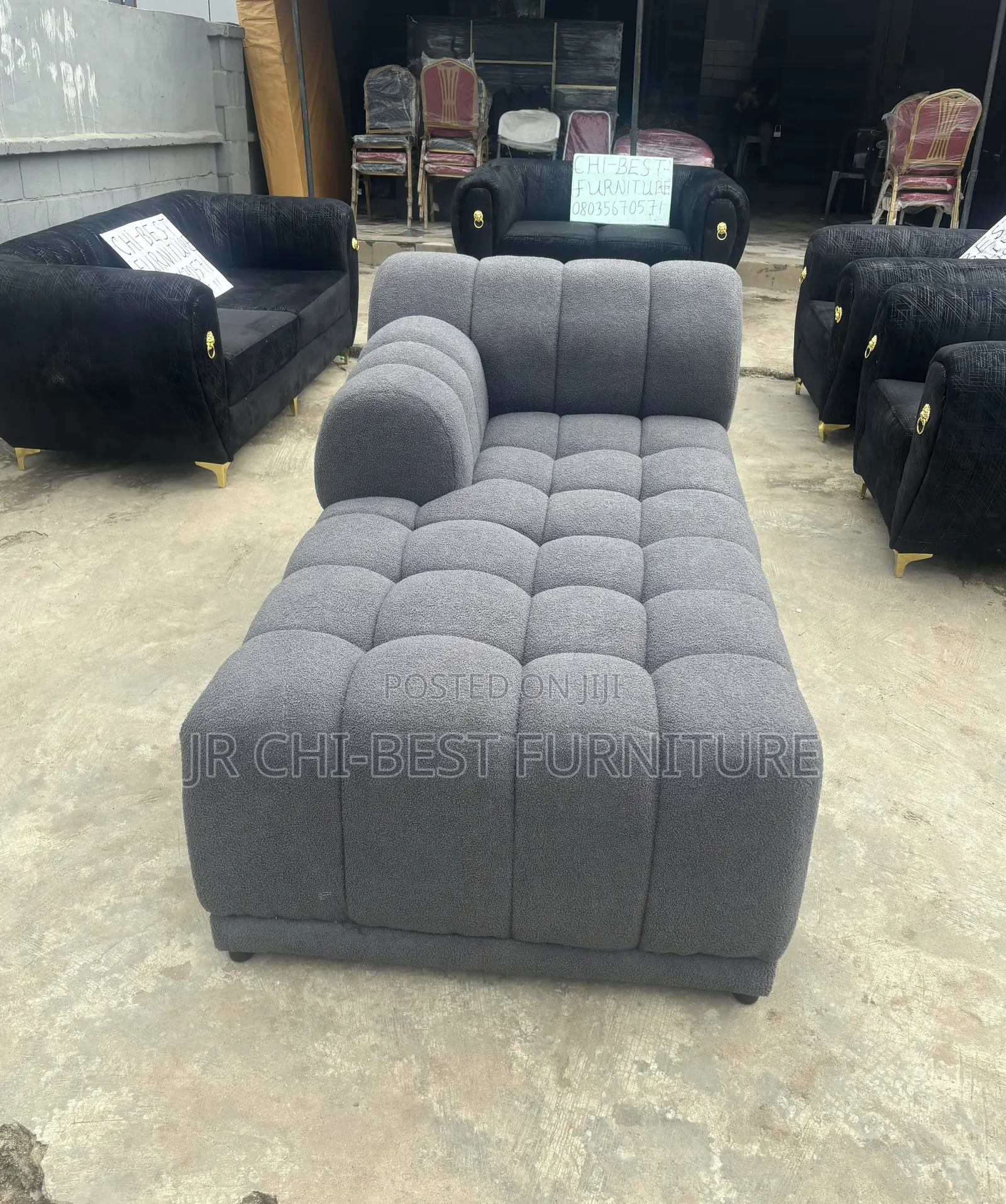 Highly Valued L-Shaped Upholstery Fabric Sofa